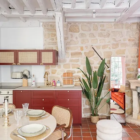 Parisian Duplex In Marais With Sauna * París
