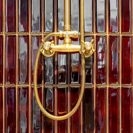 Parisian Duplex In Marais With Sauna