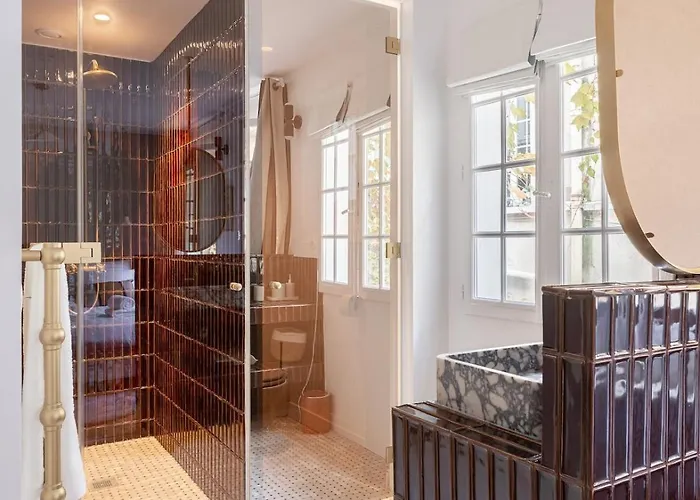 Parisian Duplex In Marais With Sauna 公寓