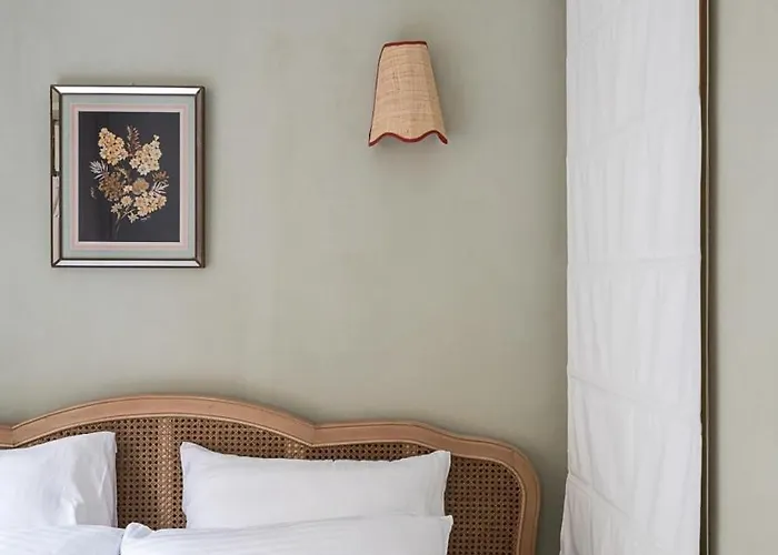 Parisian Duplex In Marais With Sauna Apartamento *